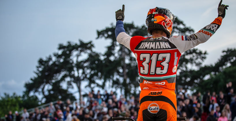 Niek Kimmann (NED) posted double wins in France